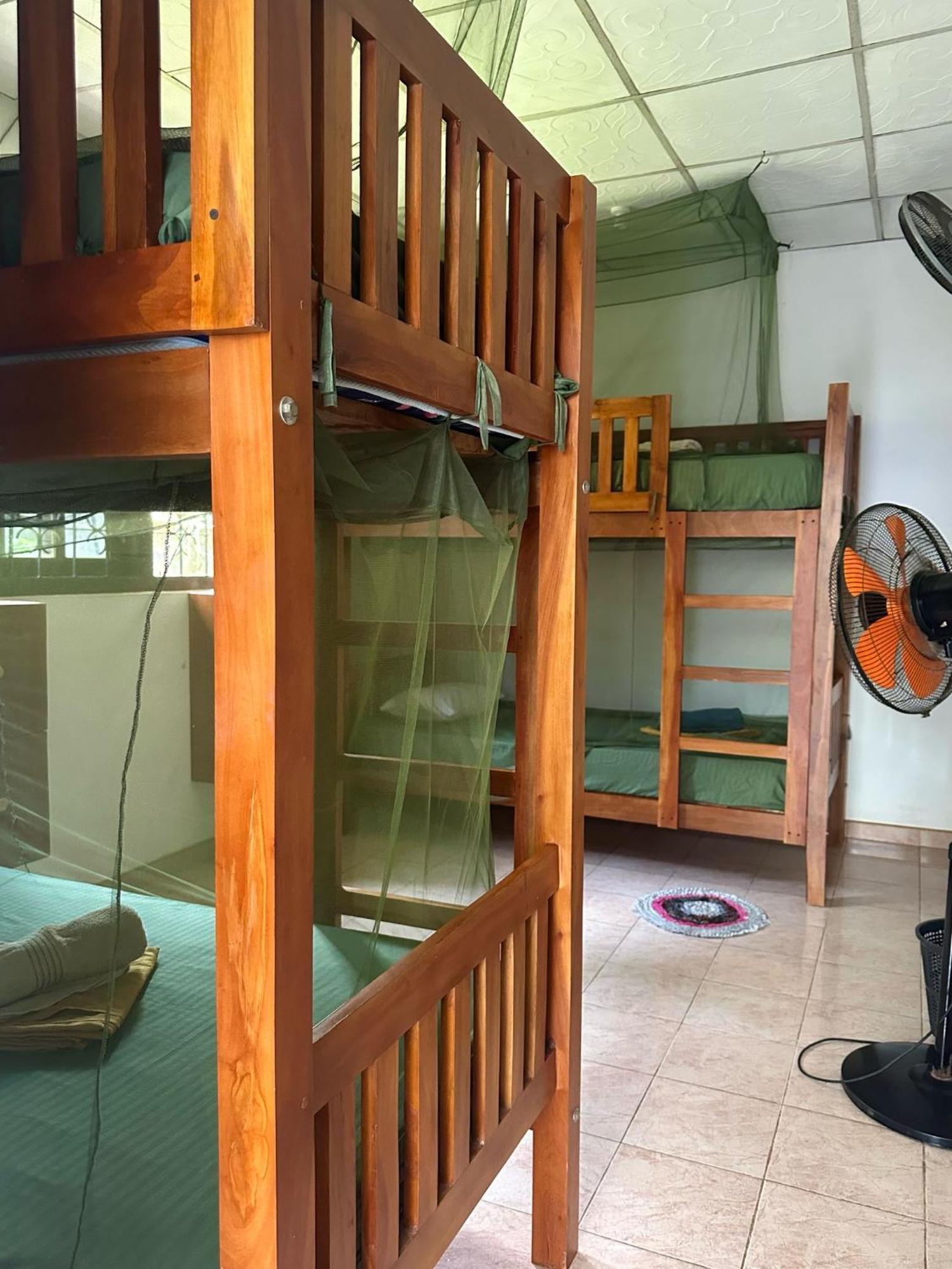 Coco Mango Hostel ดิคเวลลา ภายนอก รูปภาพ